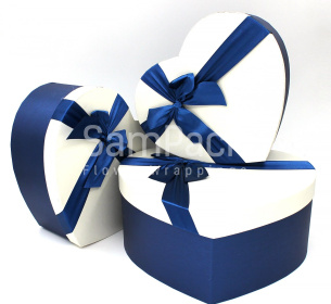 Набор коробок 3 в 1  "Сердца Глянец бант"синий+крем Коробки " Сердца"