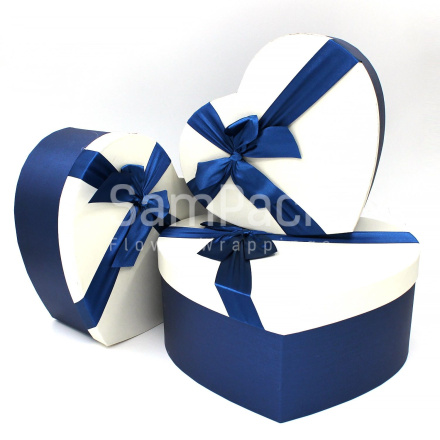 Набор коробок 3 в 1  "Сердца Глянец бант"синий+крем Коробки " Сердца"